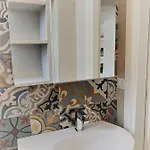 White Flat Puglie * ميلان