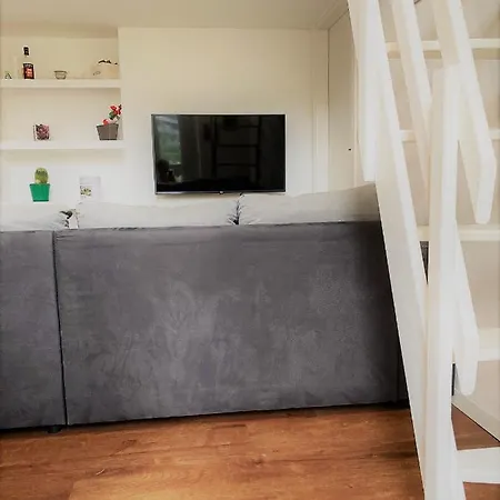 White Flat Puglie 아파트 *