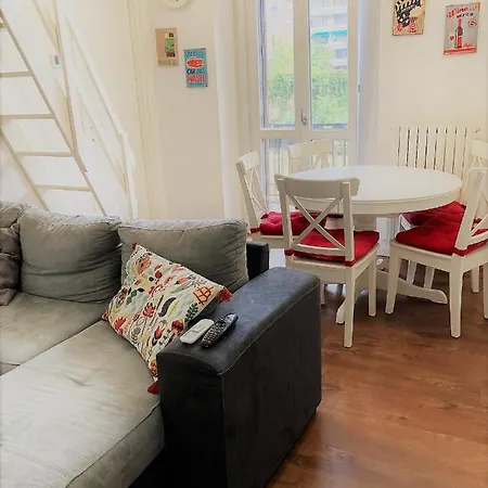 White Flat Puglie * 밀라노