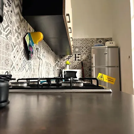 White Flat Puglie * 밀라노